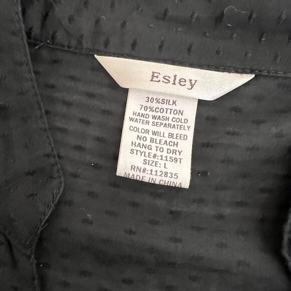 ESLEY Black Ruffle Button Short Sleeve Blouse Top Size Large - Picture 6 of 8